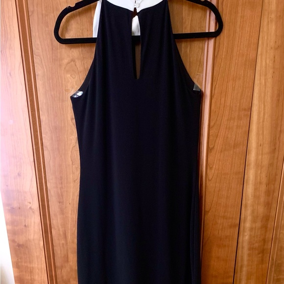 White House Black Market Black & White Bow Neck Shift Dress - Picture 4 of 9